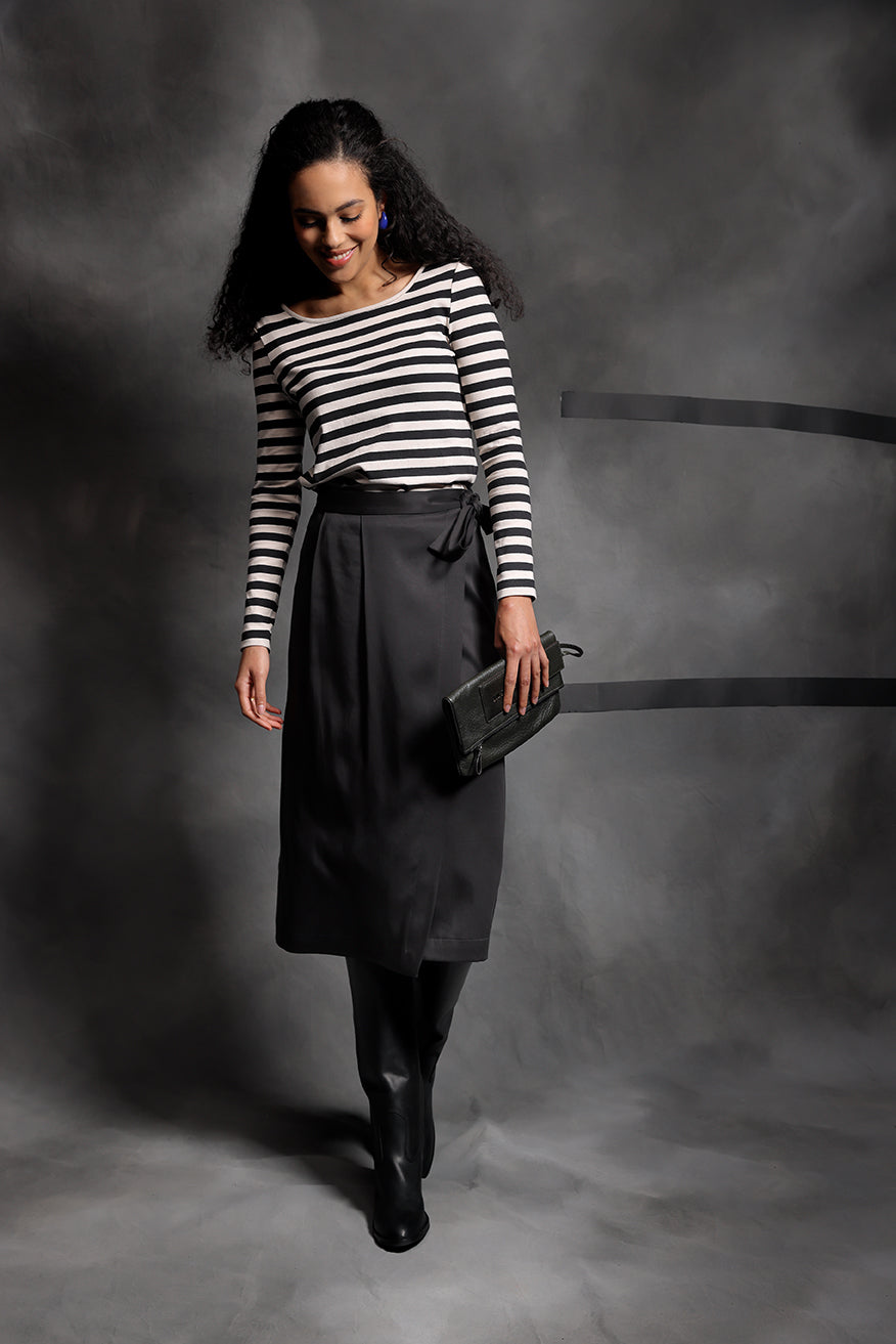 Verve midi skirt Black